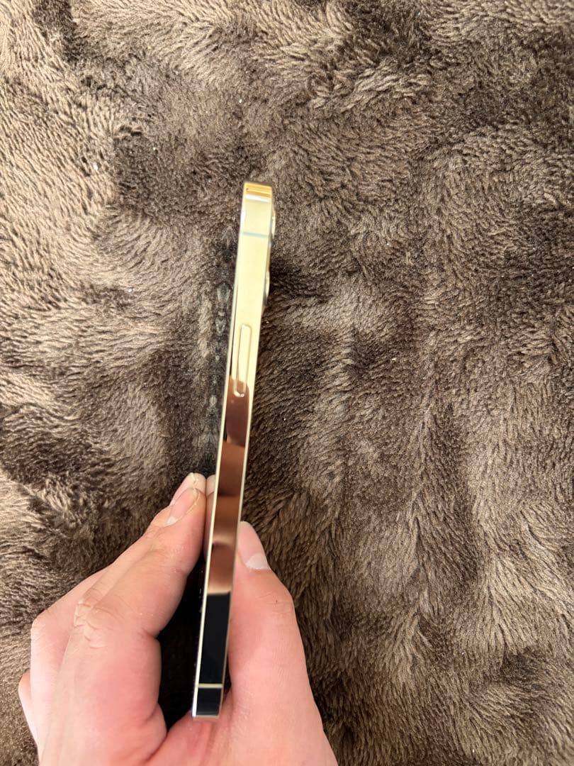 Apple iPhone 12 Pro 256GB ゴールド 美品