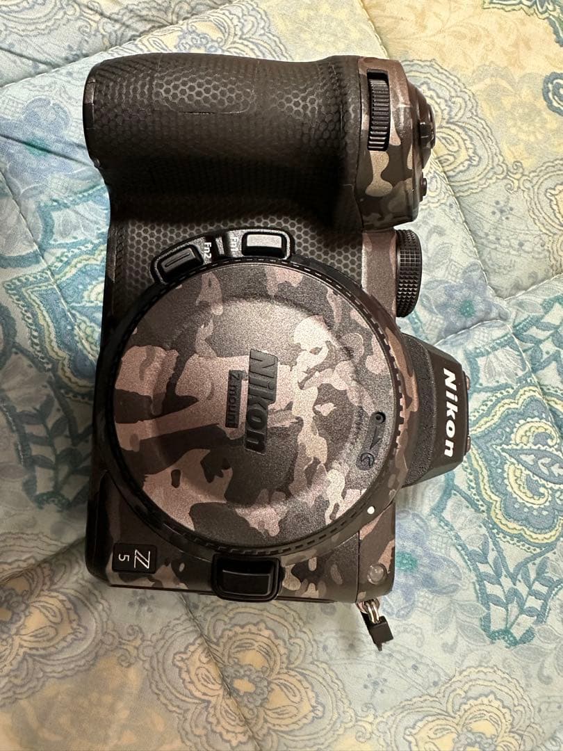 Nikon Z5 箱付き（ボディのみ）美品
