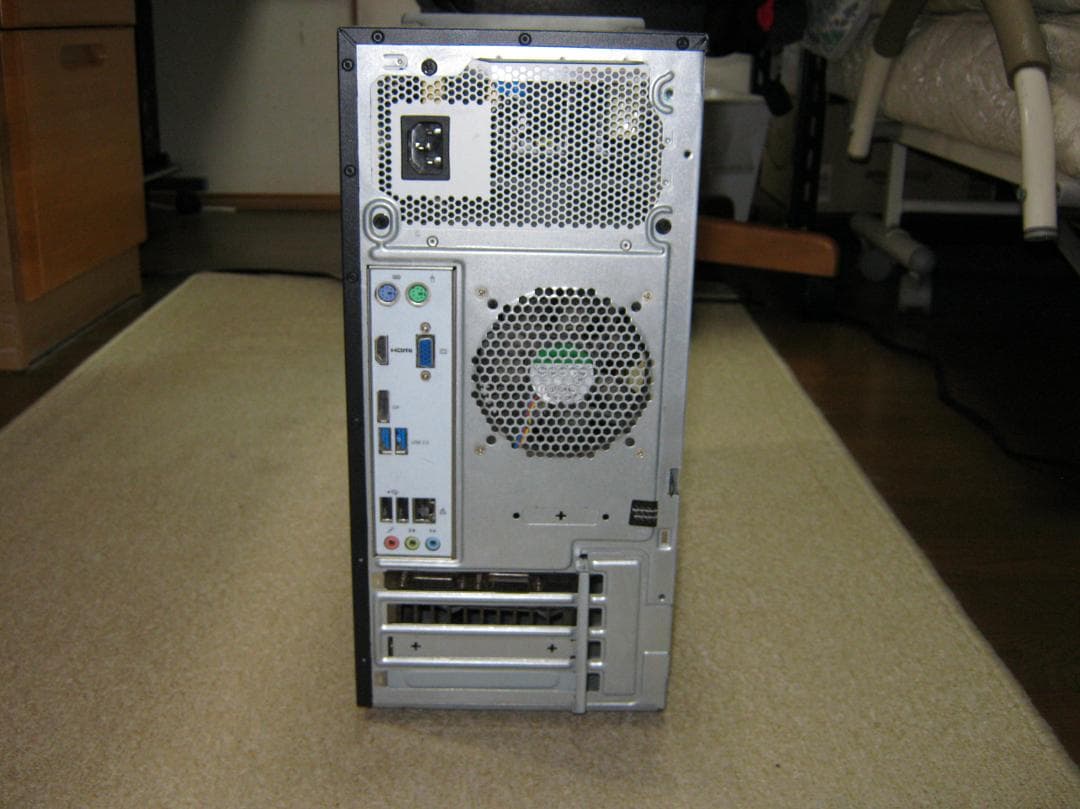 更に値下　core i7-4770搭載　Acer デスクトップパソコン