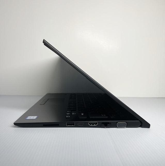 薄型軽量モデル★バッテリー7時間でWin11のVAIOPROPKノートパソコン