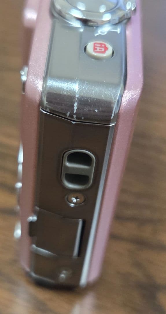 デジタルカメラ　Panasonic DMC-FS6 ピンク