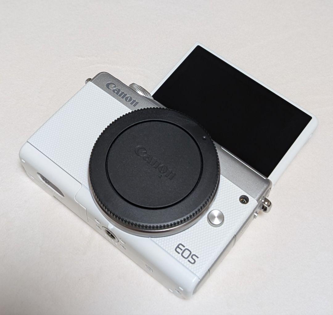 Canon EOS ミラーレス一眼カメラ ダブルズームキット