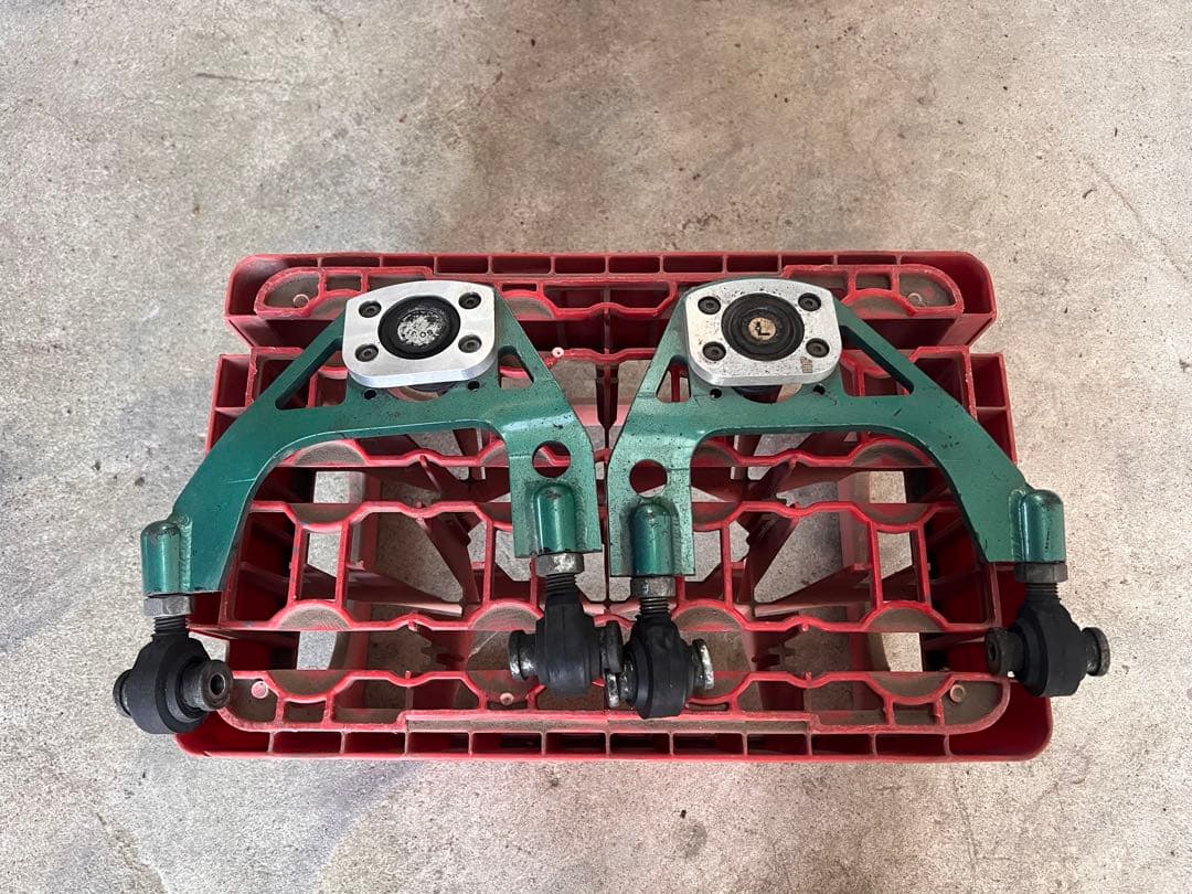 アコード　日正アッパーアーム CW1 CW2 RB1 RB3