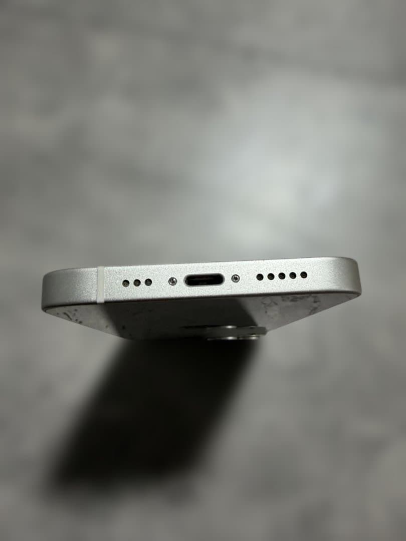 iPhone14 128GB 本体 バッテリー最大容量81％ SIMフリー