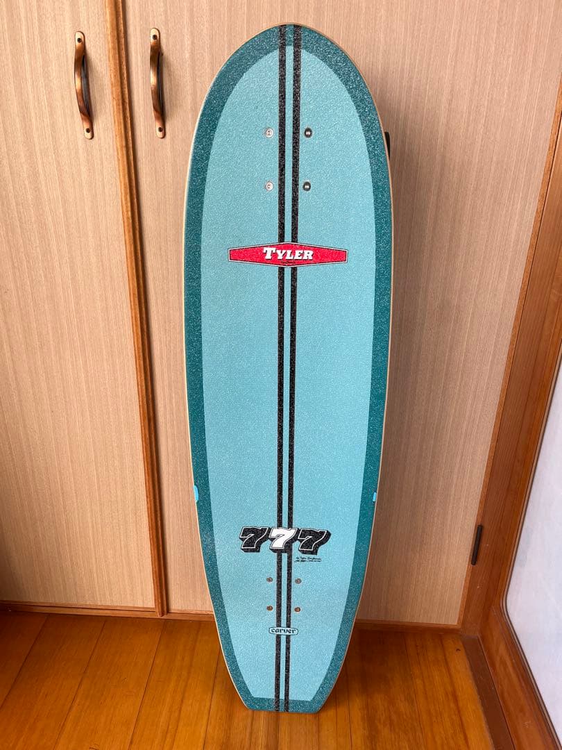 カーバースケートボードTYLER 777Surfskate 36.5
