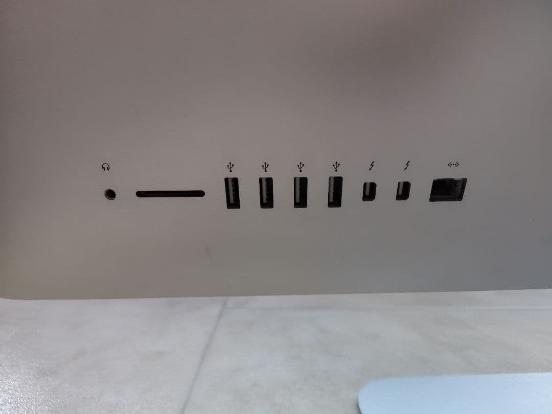 Macデスクトップ iMac (21.5-inch, Mid 2014) A1418