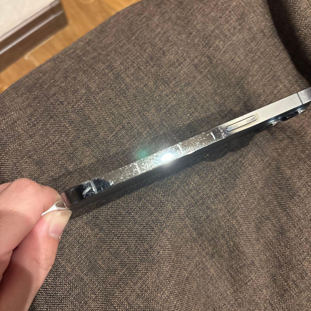 S*A様 Apple iPhone 13 Pro グラファイト