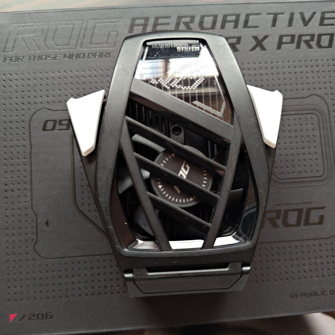 [生産終了品] ROG AeroActive Cooler X Pro
