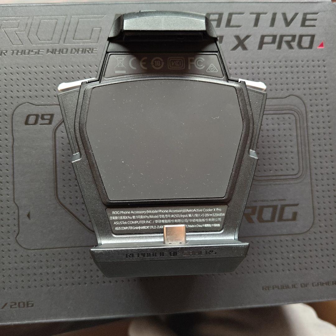 [生産終了品] ROG AeroActive Cooler X Pro