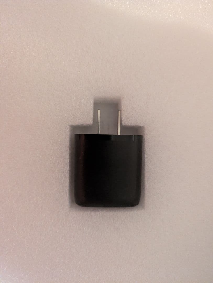 15.6インチ 4Kモニター （ケース付き）