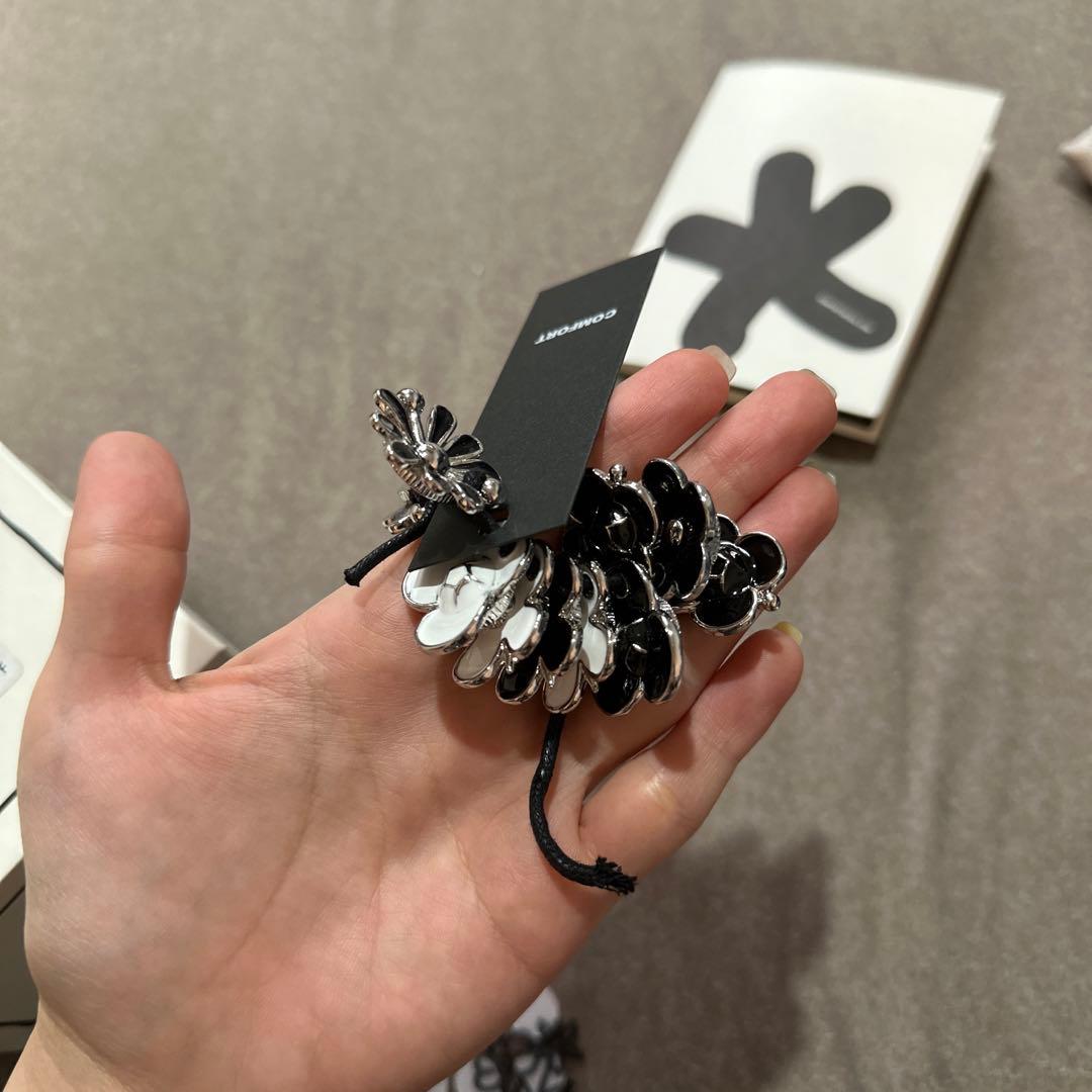 COMFORT 韓国　ソウル　FLEUR_Mono