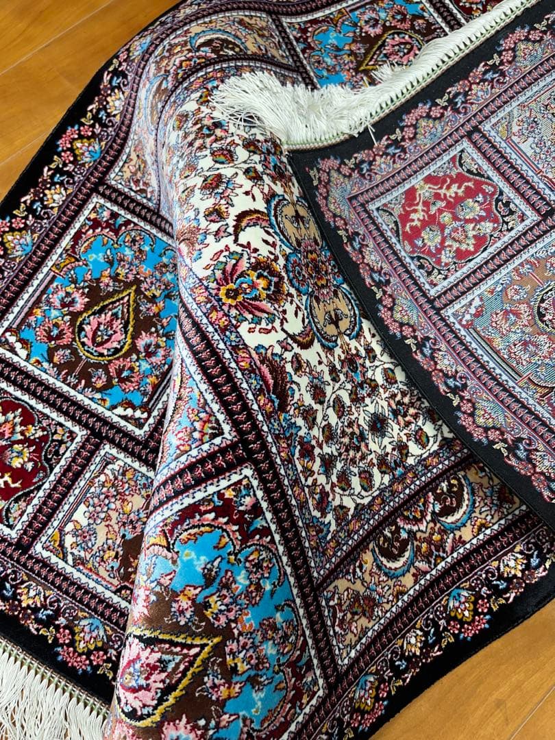 最高級ペルシャ絨毯 シルク イラン産 クム 60×90cm 122万ノット