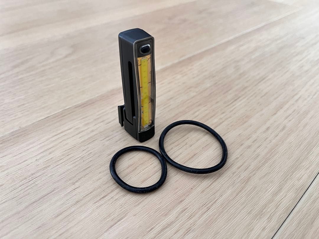 アウターシェルアドベンチャー / ドローコードハンドルバーバッグ　ライトおまけ