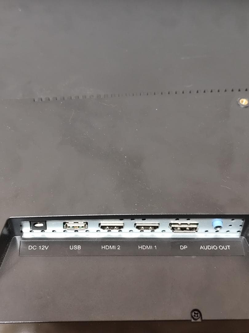 モニター27インチ