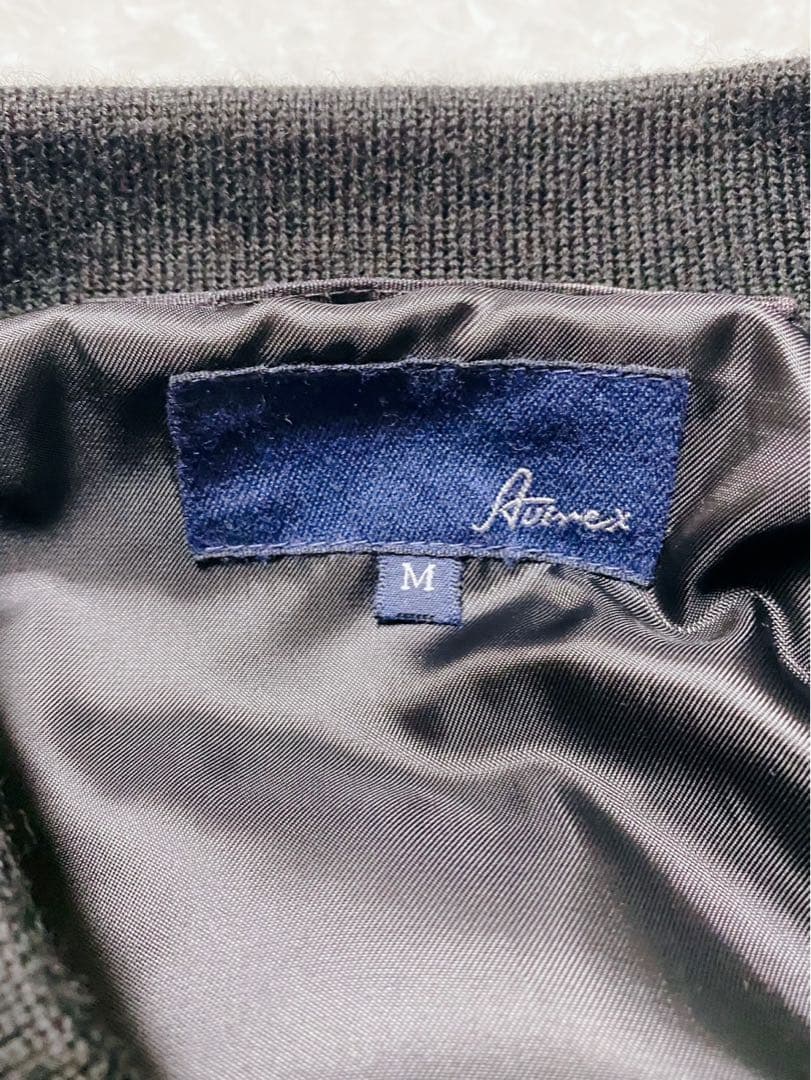 【新品】AVIREX MA-1 フライトジャケット ワッペン 迷彩 グレー M