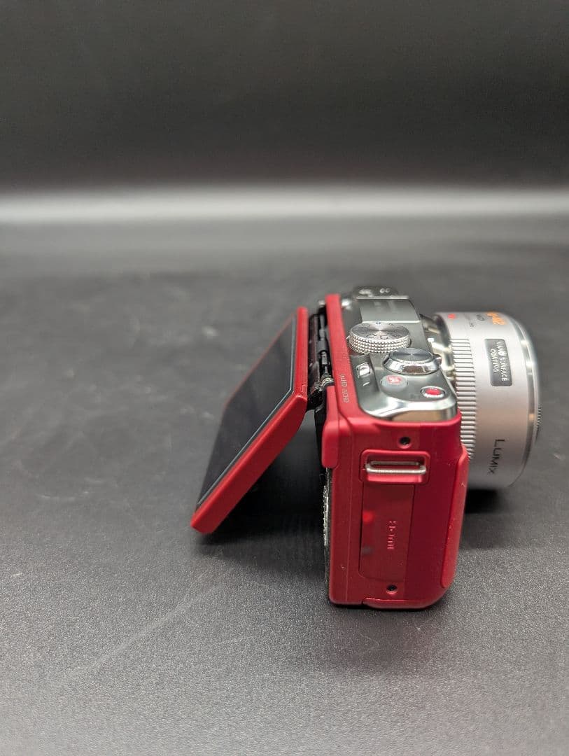 【動作確認OK・美品】Panasonic DMC-GF6 ミラーレス　レッド