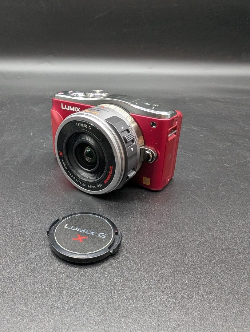 【動作確認OK・美品】Panasonic DMC-GF6 ミラーレス　レッド