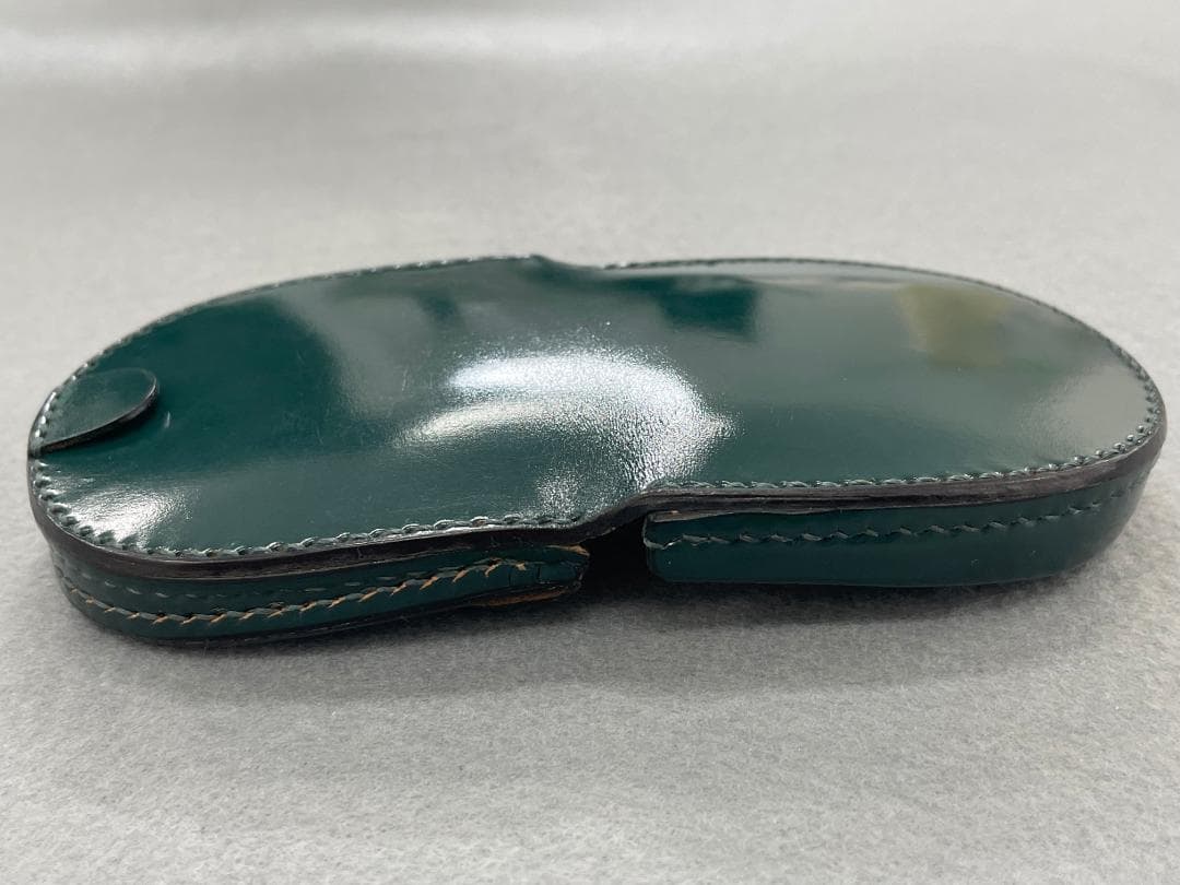 【未使用】ケース　コードバン　馬蹄形　小銭入れ　ダークグリーン