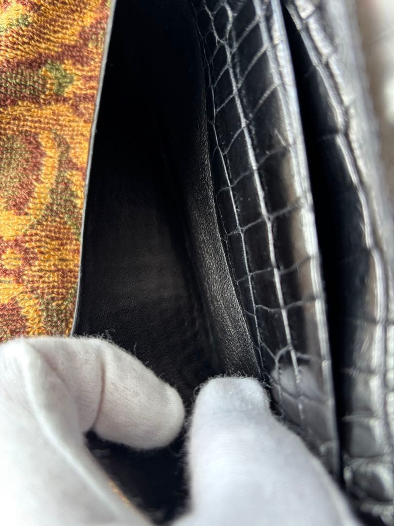 お買い得希少モラビトアリゲーターマット無双 長財布美品定価15%以下