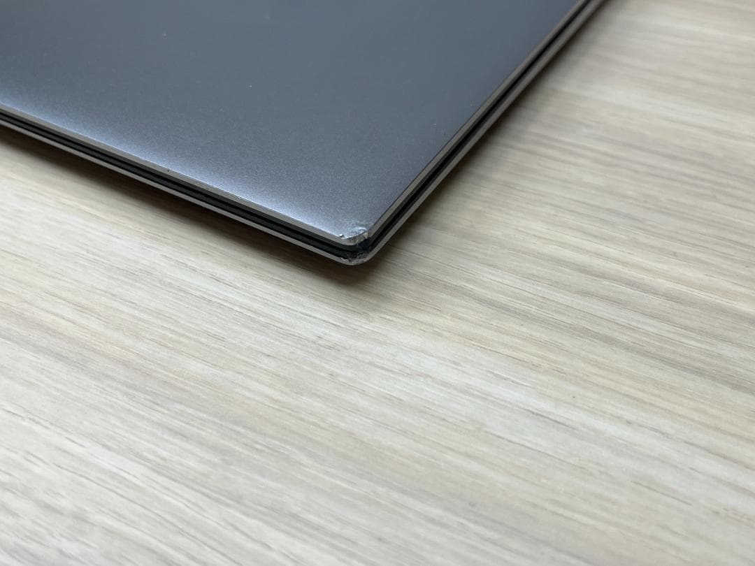 タッチ液晶 15.6型 UHD+ DELL 5550 32GB 1TB 良品