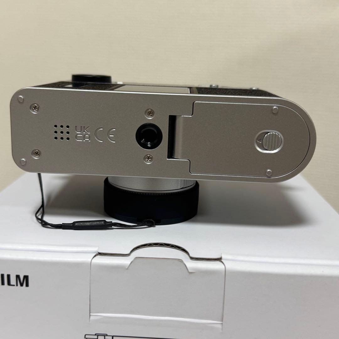 FUJIFILM X half シルバー