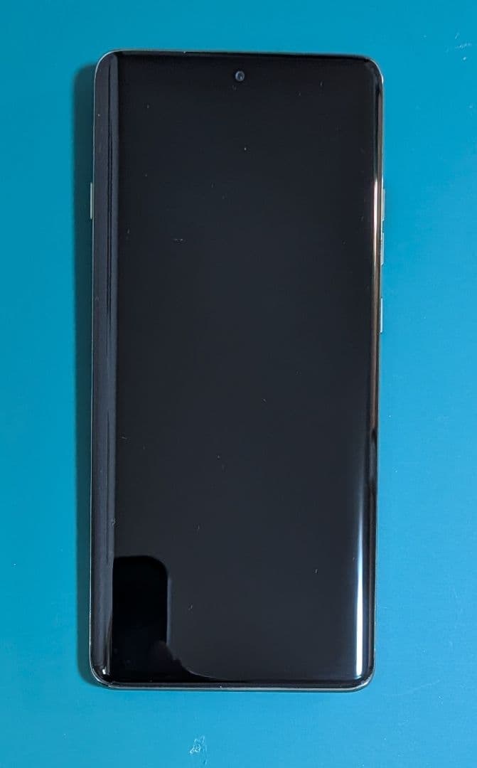 【未使用に近い】motorola edge 60 pro SIMフリー