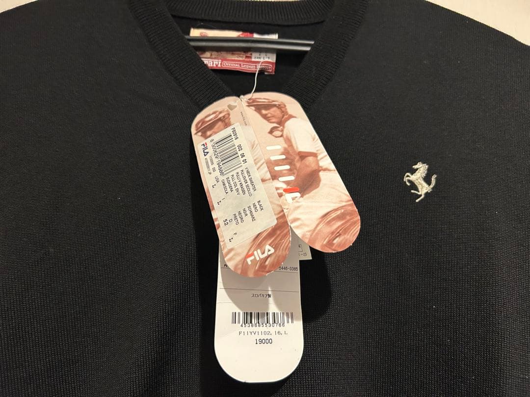 希少 廃盤 未使用 FILA フェラーリ Ferrari Vネックセーター L