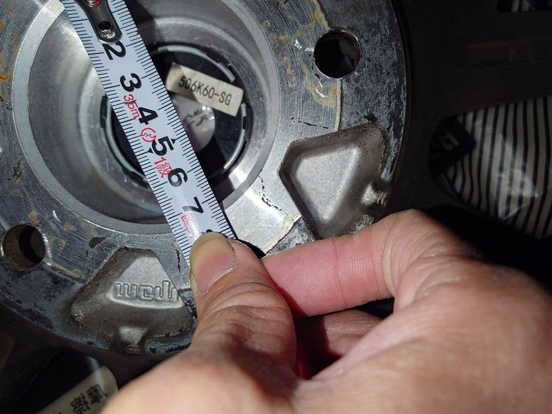 りんご　WINTERMAX 205/60R16 スタッドレスタイヤセット