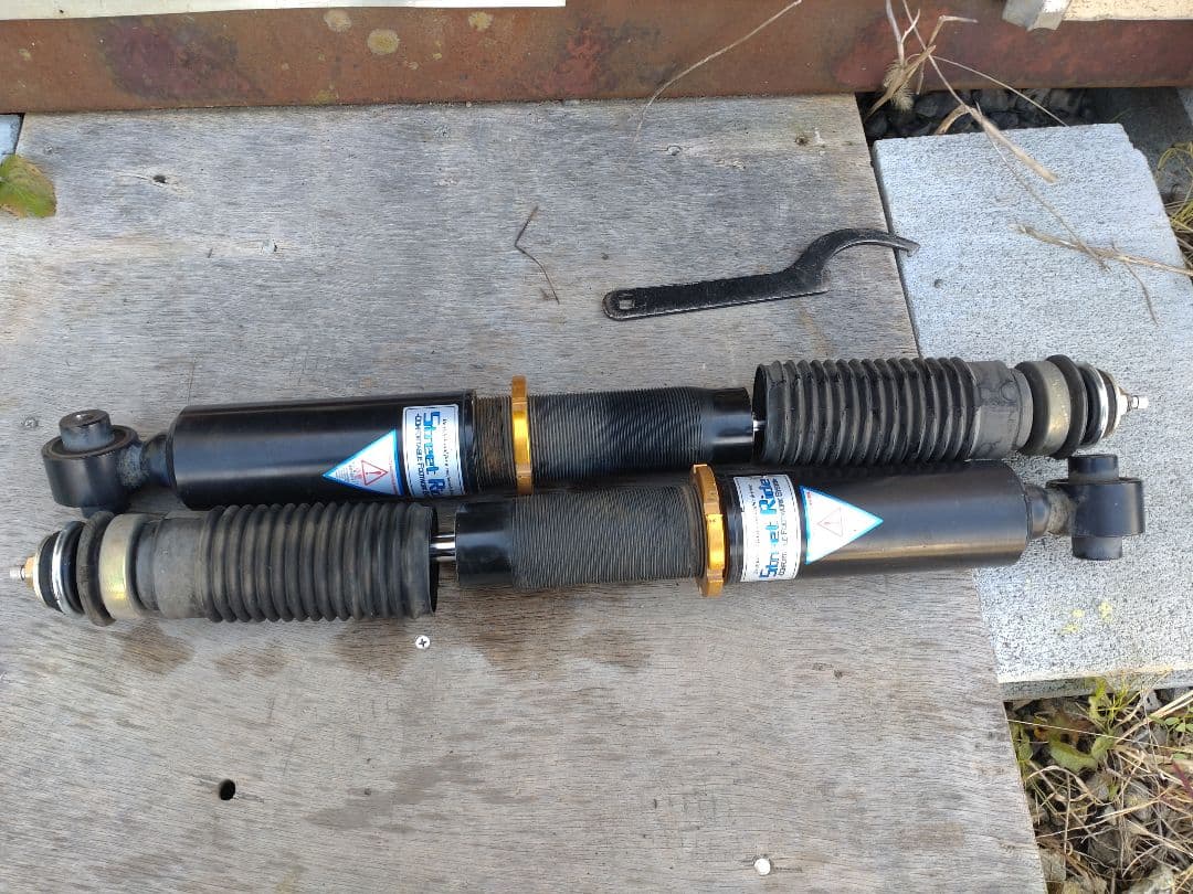 あっきー30プリウス車高調　フルタップ　ストリートライド