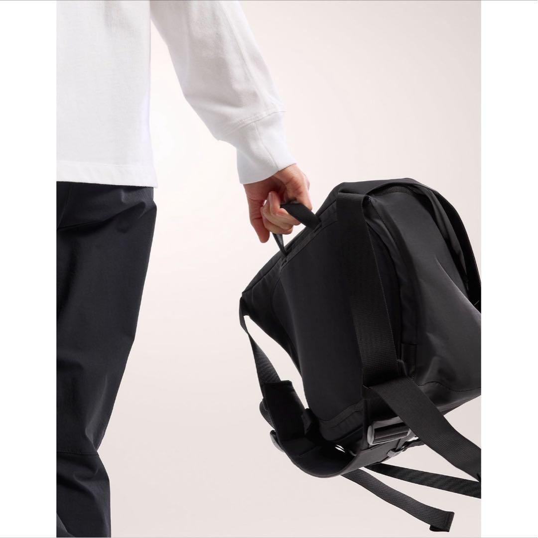 ⭐︎新品未使用⭐︎アークテリクス　グランヴィル10 クーリエ　BLACK 男女兼用