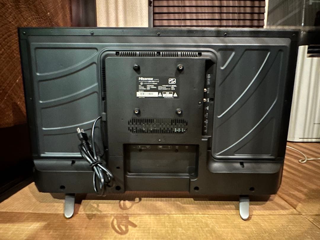 Hisense 32型テレビ