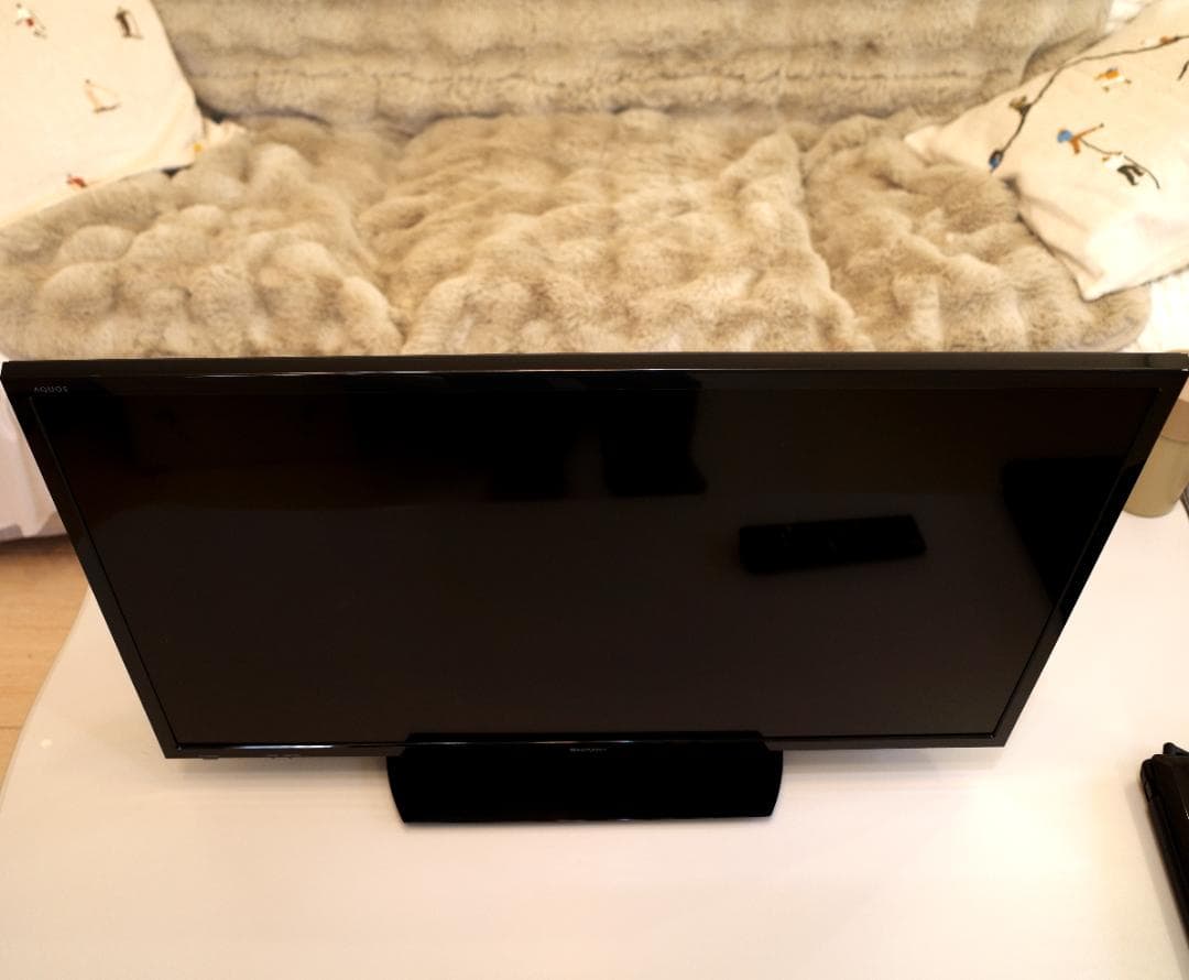 シャープAQUOS 32型(2019年製)テレビ