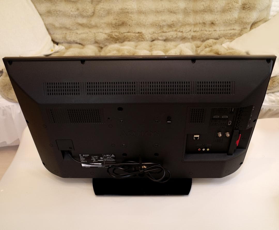 シャープAQUOS 32型(2019年製)テレビ