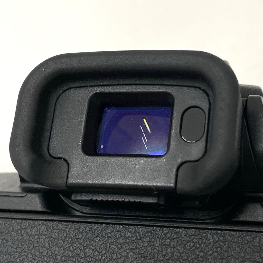 Canon EOS Kiss M2 ダブルズームキット