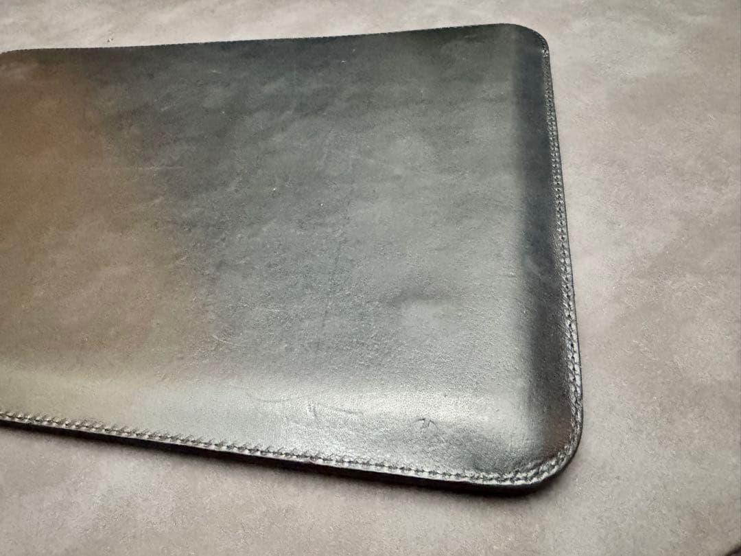 drip MacBookレザーケース　13,14インチ用　ブラック