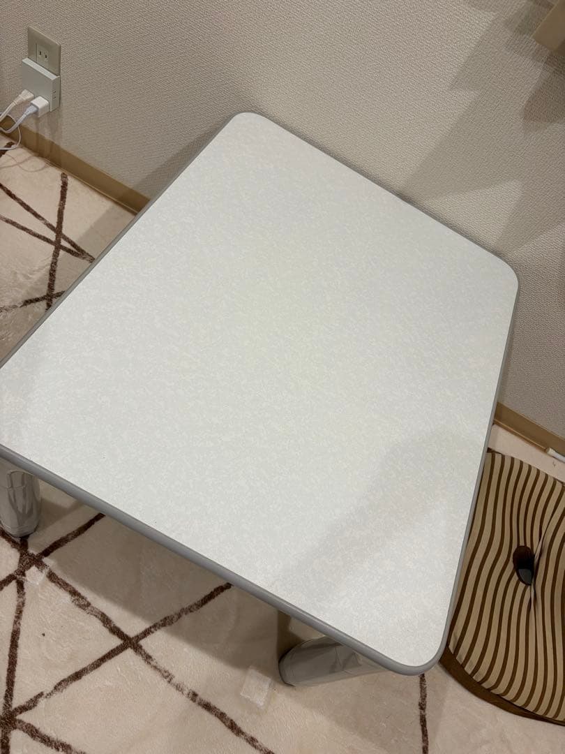 こたつテーブル（脚折りたたみ）とこたつ布団セット