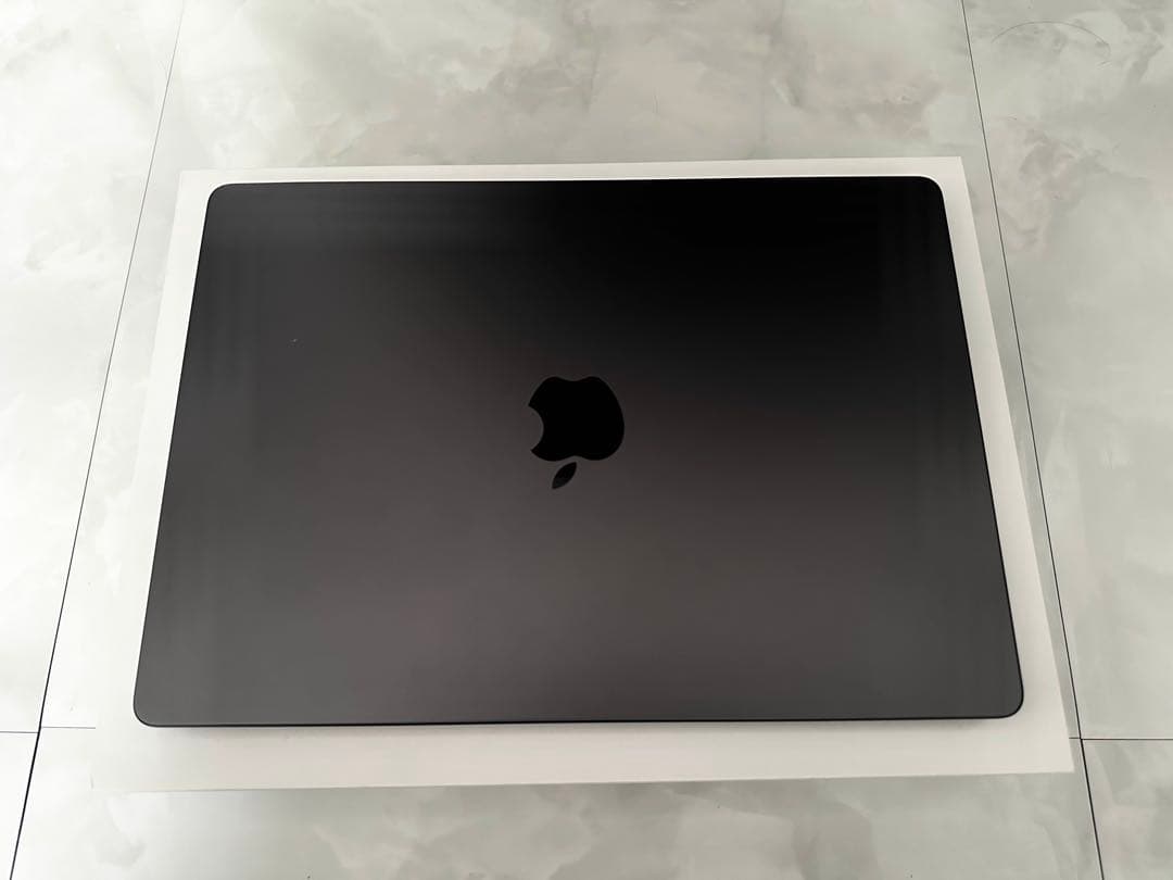 MacBook Pro M3Pro スペースブラック 本体 日本語配列