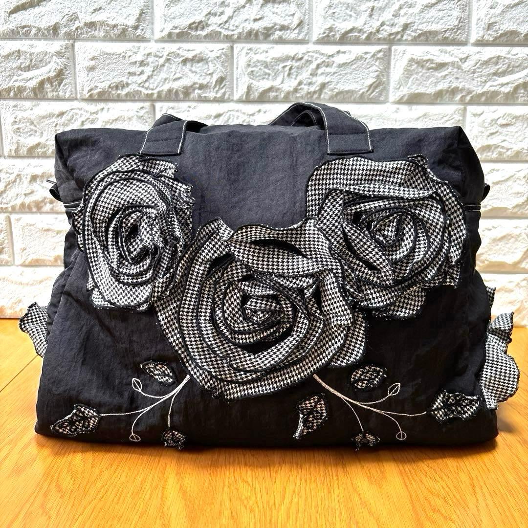 【POTECHINO】ポテチーノ さえら ボストン 旅行バック 花モチーフ　黒