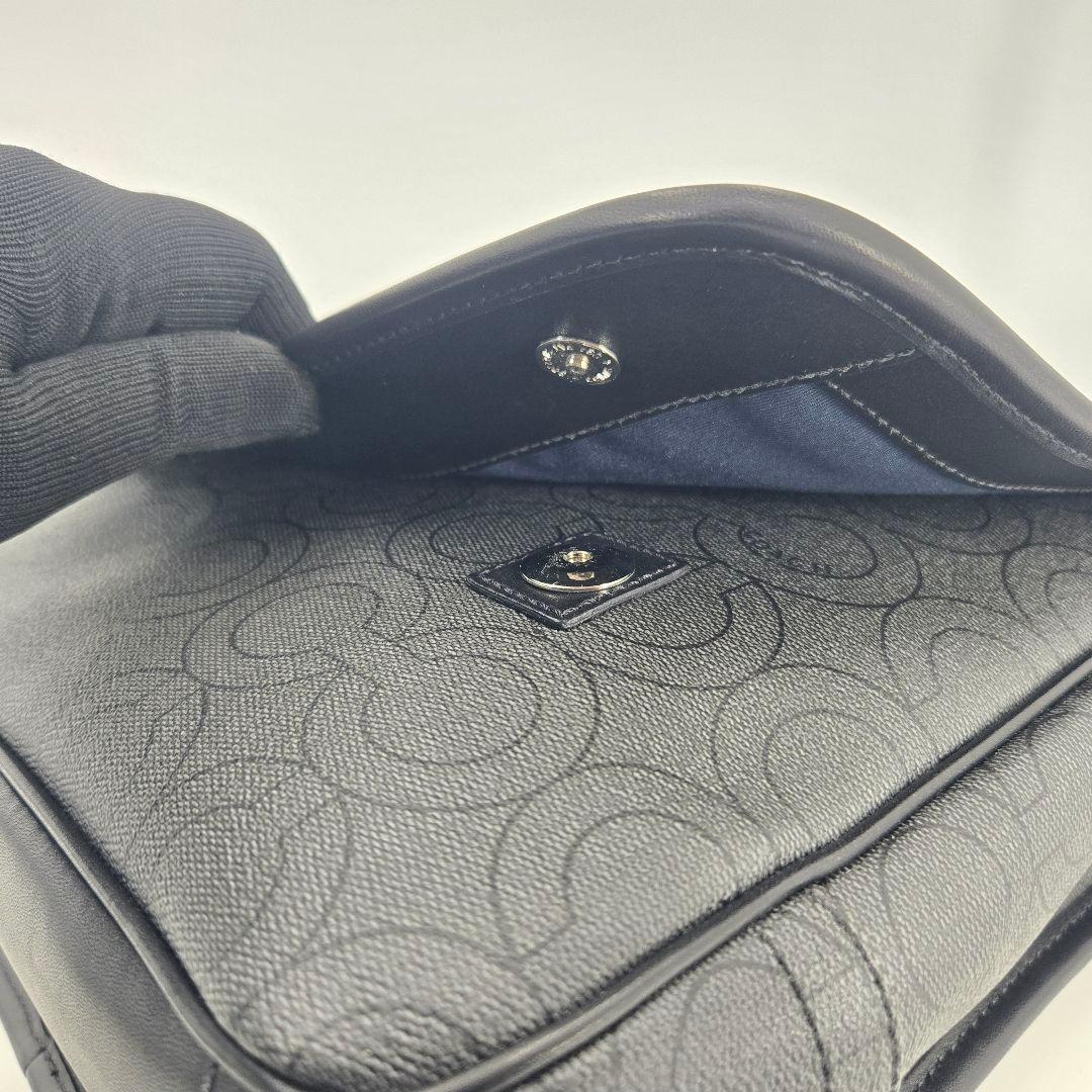 極美品 COACH コーチ ショルダーバッグ オプアート 70262