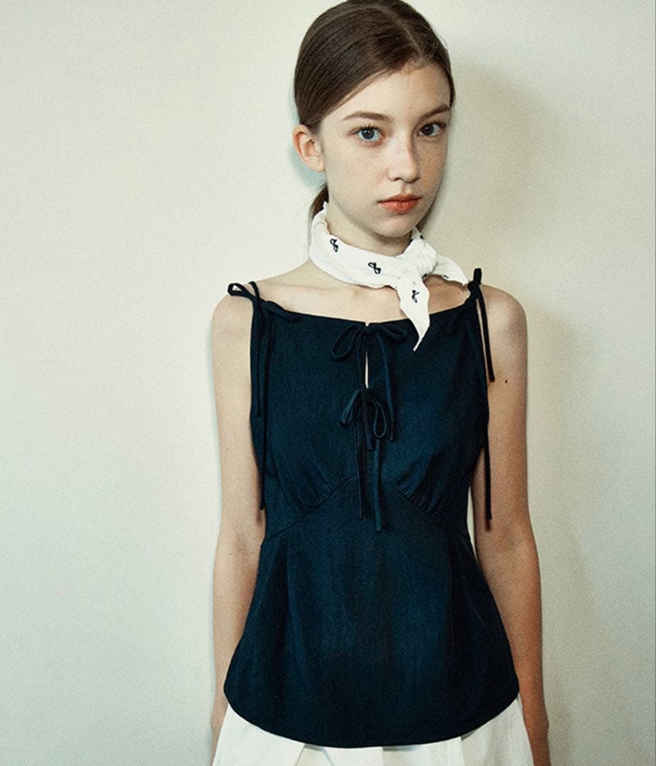 ボートネック フロントリボン キャミソールトップス 【Fano Studios】