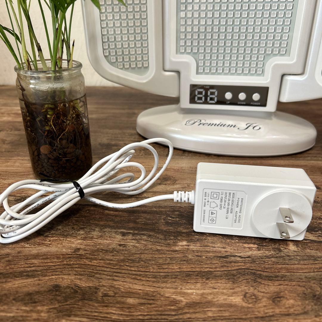 美品　定価91300円　プレミアムJ6 アグレックス 光エステ LED美顔器