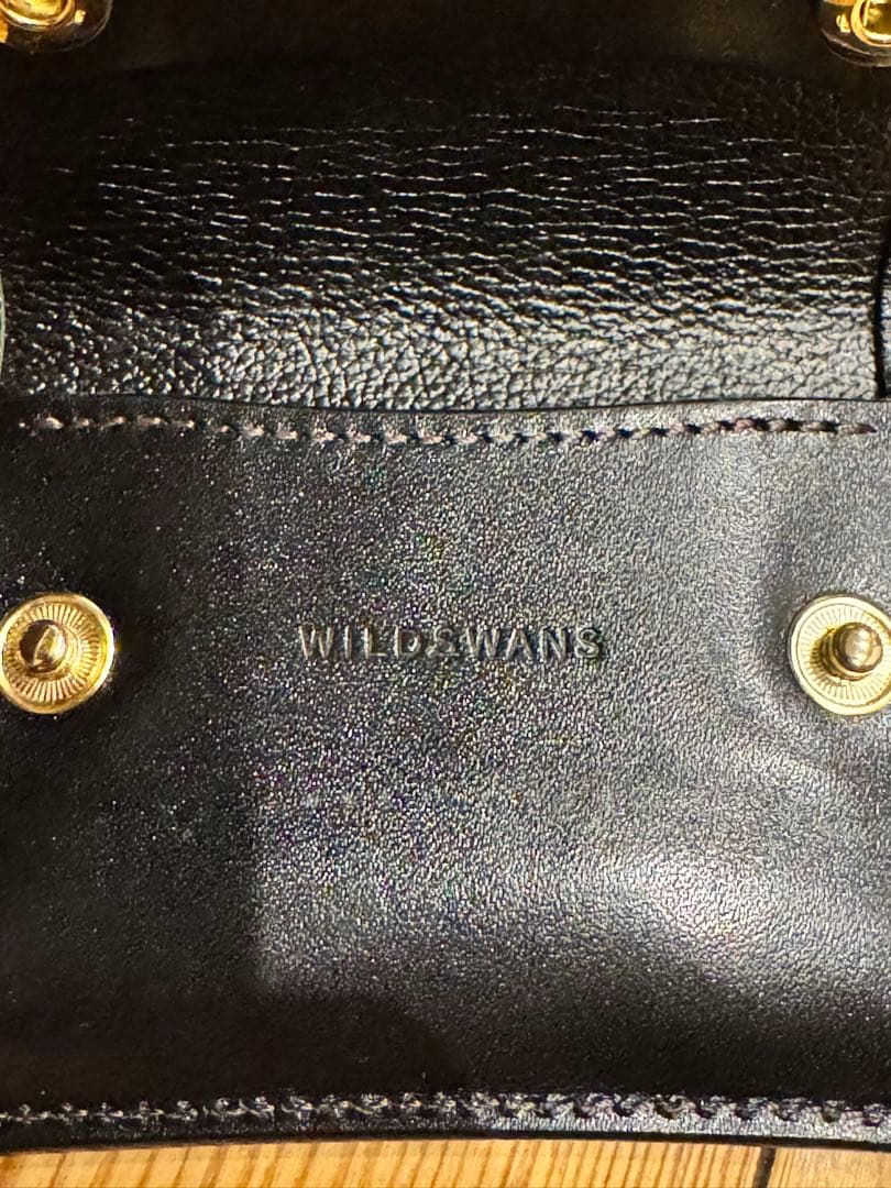 ワイルドスワンズ タング　クロコダイル　サドルレザー