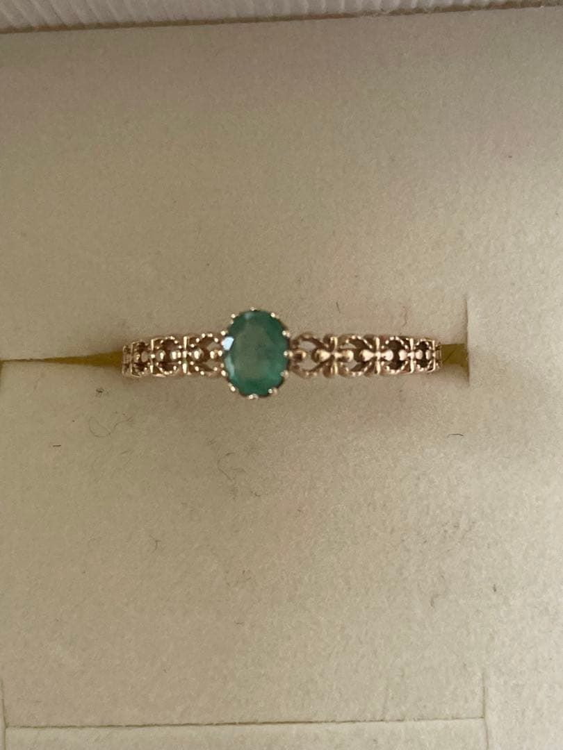 ジュエリーツツミ　k10 エメラルドリング