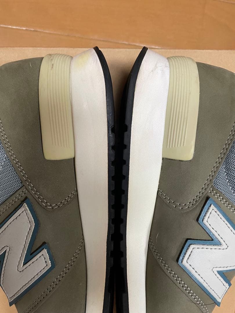 靴 New Balance M1300 JP2