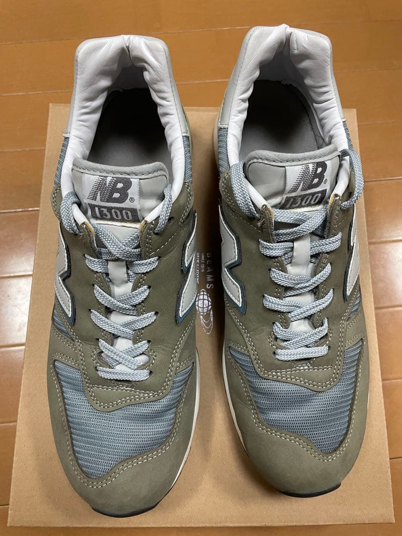 靴 New Balance M1300 JP2