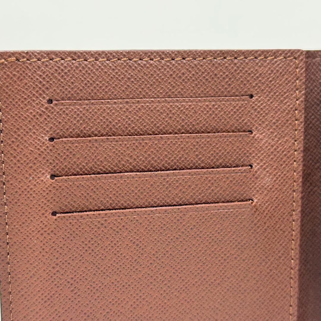 美品 ルイヴィトン モノグラム パスポートケース クーヴェルテュールパスポール