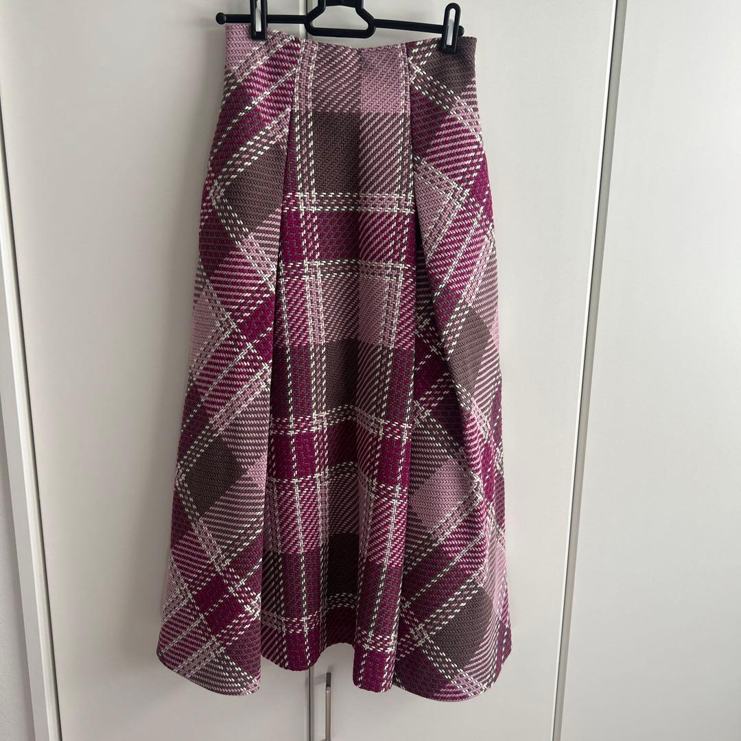 新品未使用タグ付き★snidel ロービングチェックフレアスカート　ピンク