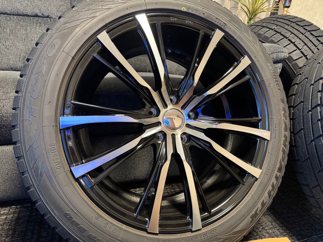 225/55R19TOYO スタッドレス4本5H114.3