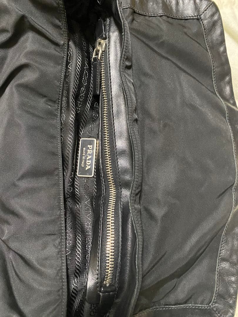 みゃす　PRADA ブラック トートバッグ 大容量