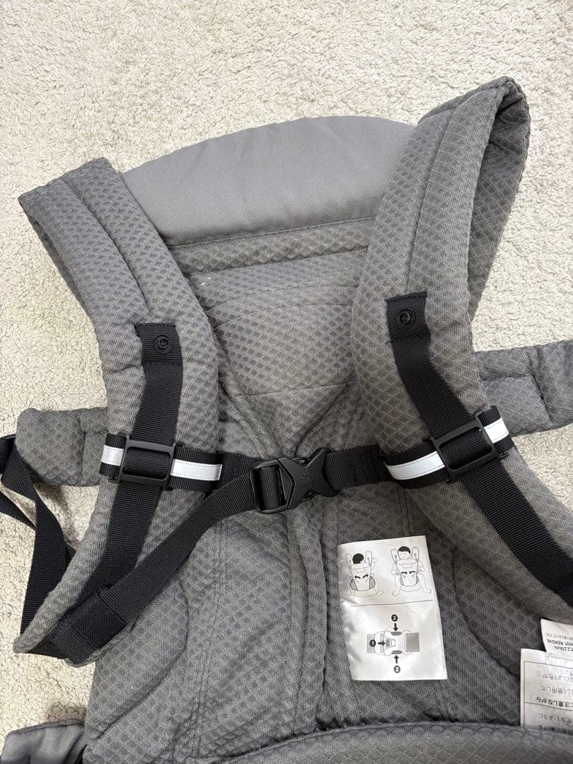 エルゴベビー オムニブリーズ グラファイトグレー